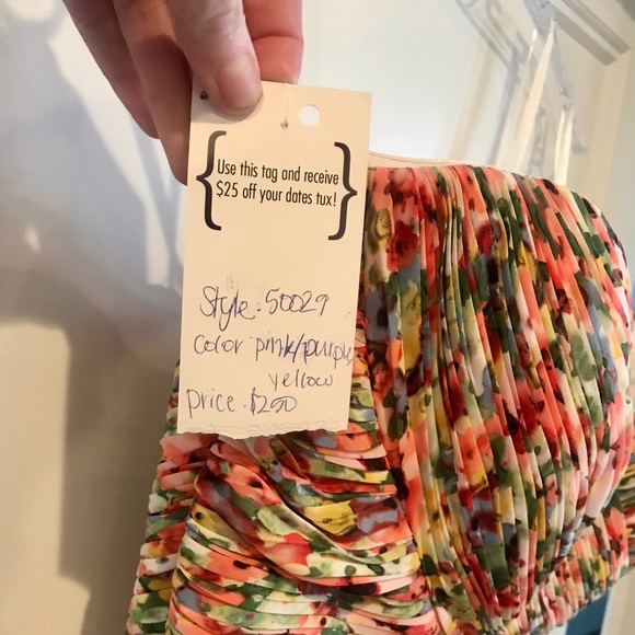 Staceys Bridal Evening Gown/Prom Dress. NWT Perfect Condition ! Sz 8-10 54” long - Picture 7 of 11